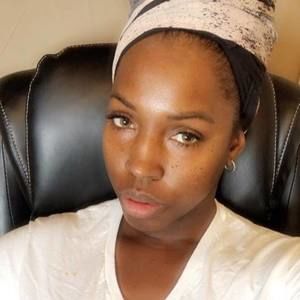 Meet your Posher, Shaketha